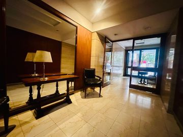 SEMIPISO EN VENTA RECOLETA 5 AMBIENTES