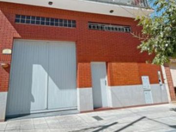 GALPON, DEPOSITO, COCHERAS  en VENTA en GERLI