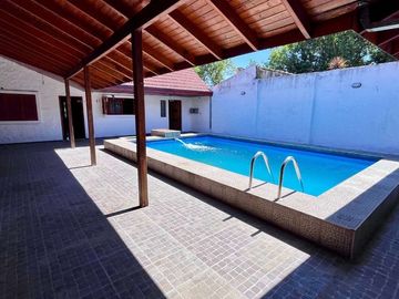 casa 6 amb venta en Lomas de Zamora