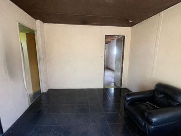 VENTA CASA LOTE PROPIO JARDIN ITUZAINGO UDAONDO