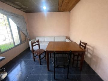 VENTA CASA LOTE PROPIO JARDIN ITUZAINGO UDAONDO