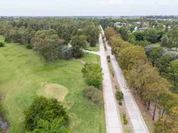LOTE EN ESQUINA CON FONDO GOLF SAINT THOMAS CENTRO