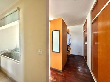 CASA VENTA 4AMB CASTELAR SUR PARQUE COCHERA