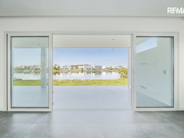 VENTA CASA A ESTRENAR S LA LAGUNA BO SANTA ANA