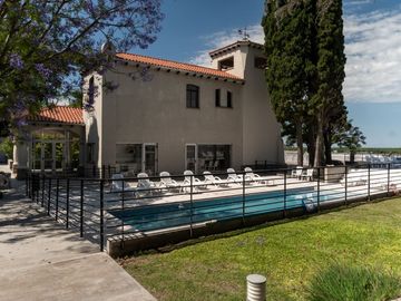 VENTA DE DEPARTAMENTO DOS DORMITORIOS ALBERDI