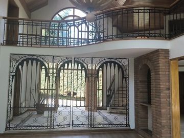 Casa en venta  en LO BARNECHEA