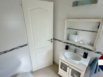 CASA EN VENTA 4 AMB SAN EDUARDO PILAR DEL ESTE