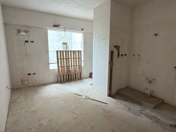 DEPTO VENTA MONOAMBIENTE-TORRE VERSALLES -V. LURO
