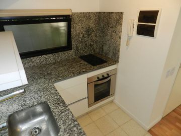 VENTA DEPTO 2 AMB. EN CHACARITA - APTO CRÉDITO