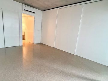 SE ALQUILA DPTO 2 AMB C/ COCHERA- PUERTO MADERO