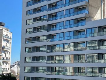 Venta  depto 2 ambientes Palacio Roccatagliata