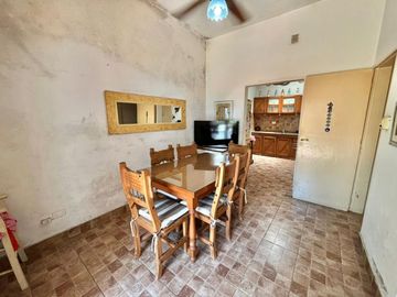 VENTA PH 4 AMBIENTES PATIO COCHERAS BANFIELD