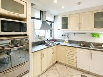 Venta 5 amb Retiro Torre Cochera doble Amenities