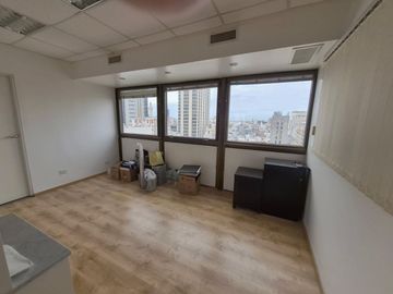 OFICINA PISO 15 VISTA ABIERTA 175M2 CON 3 COCHERAS