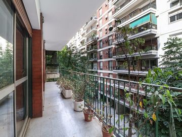 Venta Depto 4 amb c/Dep Escrit. Bcón Coch Recoleta