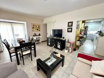 DPTO 4 AMB EN VENTA EN PLANTA BAJA RECICLADO