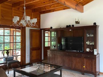 Venta casa en Las Brisas Country Club en Pilar