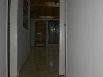 ALQUILER Excelente PH 3 Amb. con Patio en Martínez