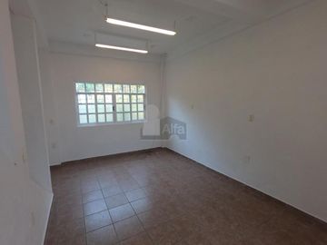 Local comercial en venta en Parque Residencial Coacalco 2a Sección, Coacalco de Berriozábal, México