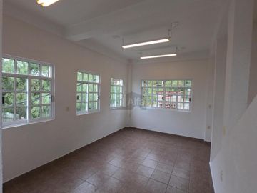 Local comercial en venta en Parque Residencial Coacalco 2a Sección, Coacalco de Berriozábal, México