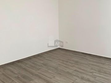 Casa en Venta en Cumbres del Lago, caseta de vigilancia 24 horas, 4 recámaras