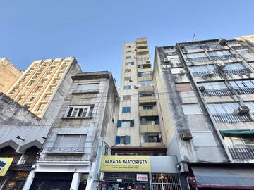 VENTA DPTO 1 DORMITORIO CENTRO BALCON DESOCUPADO