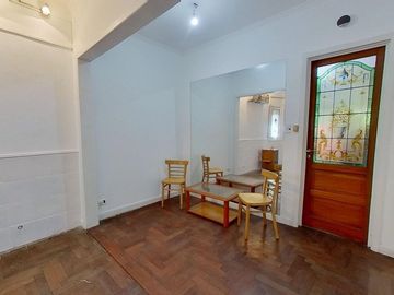 VENTA PH AL FRENTE 3 AMB C/PATIO Y COCHERA,BERNAL!
