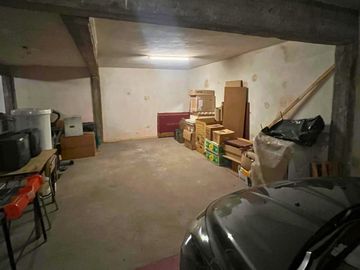 VENTA CASA 4 DORMITORIOS Y COCHERAS AZCUENAGA