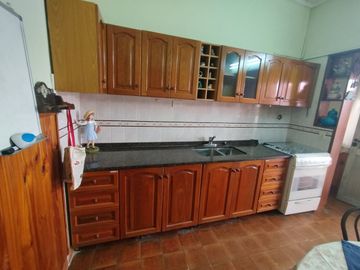 VENTA CASA 3 AMB LLAVALLOL PATIO COCHERA EN CUOTAS