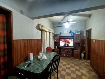VENTA CASA 3 AMB LLAVALLOL PATIO COCHERA EN CUOTAS