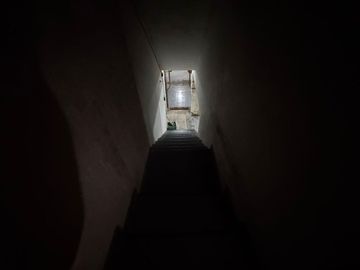 LOCAL DEPÓSITO EN ALQUILER EN MORON A REFACCIONAR