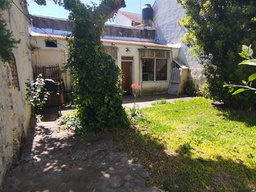 Venta Casa 4 ambientes en Moron