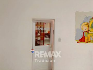 Alquiler local comercial - Juan Jose Castelli