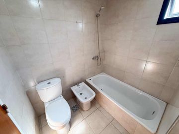 DEPARTAMENTO 2 DORMITORIOS EN VENTA LA PLATA 17y43