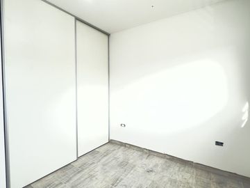 CASA EN VENTA A ESTRENAR EN SICARDI 3 DORMITORIOS