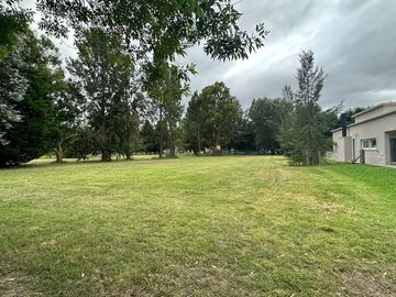 LOTE EN VENTA EN MIRALAGOS 1411 M2 ESCRITURADO