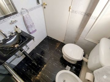 DEPARTAMENTO EN VENTA 3 AMBIENTES BOEDO CON BALCON