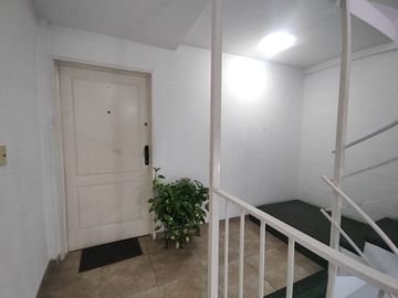 VENTA DEPARTAMENTO 2 AMBIENTES LUMINOSO CON BALCON