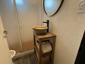 VENTA DE DEPARTAMENTO DE 4 AMBIENTES RAMOS MEJIA