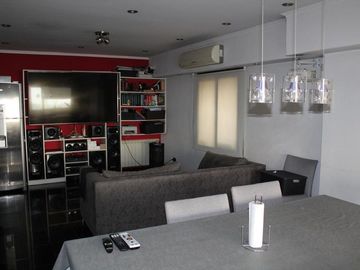 VENTA CHALET  4 AMBIENTES, M. MORENO 700 MORON