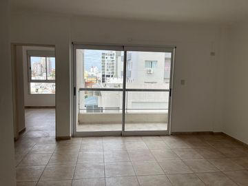 ALQUILER DEPTO 1 DORMITORIO SOBRE BV