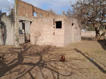 SE VENDE TERRENO , 20x45 (900 M2) , URRIBARIE 1169