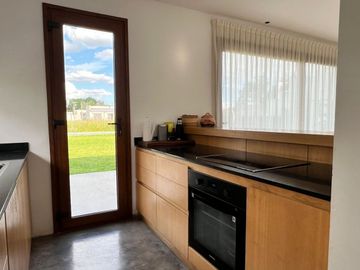 CASAS EN VENTA CITY BELL BARRIO LA CHIQUITA