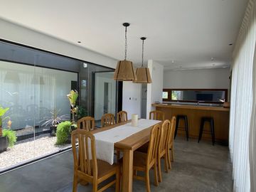 CASAS EN VENTA CITY BELL BARRIO LA CHIQUITA