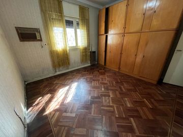 CASA EN VENTA QUILMES