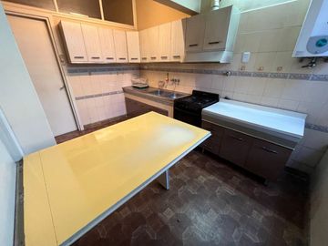 CASA EN VENTA QUILMES