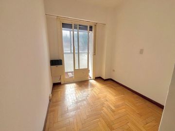 DEPARATAMENTO EN VENTA LA PLATA