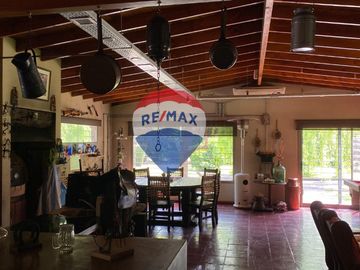 CASA EN VENTA LA PLATA