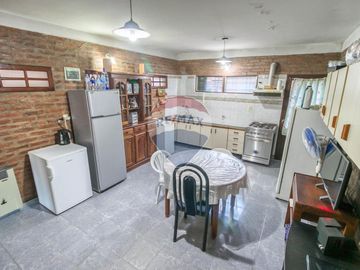 CASA EN VENTA LOS HORNOS