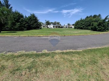 Lote Central, Barrio la Reserva de Hudson